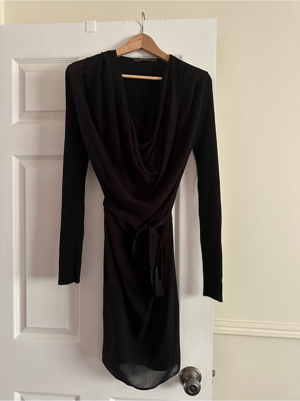 Elegant Black Long-Sleeve Draped Waist-Tie Dress